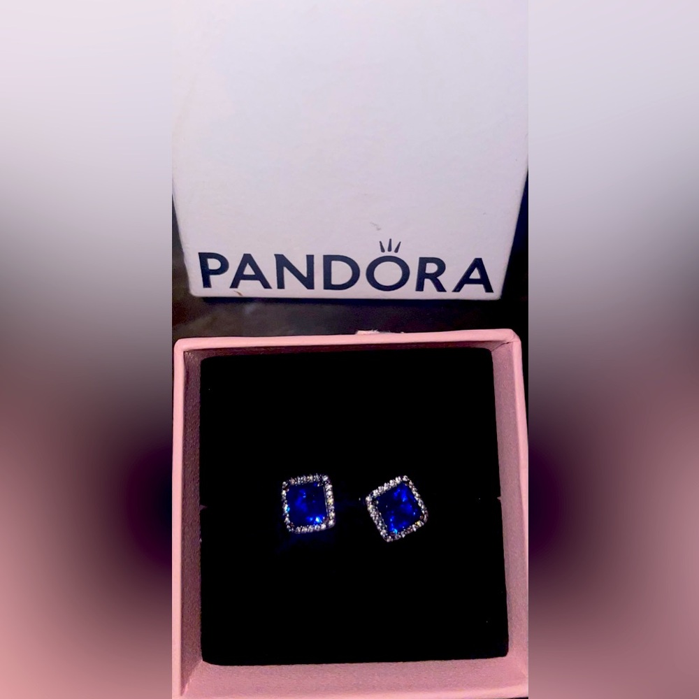 PANDORA Studs